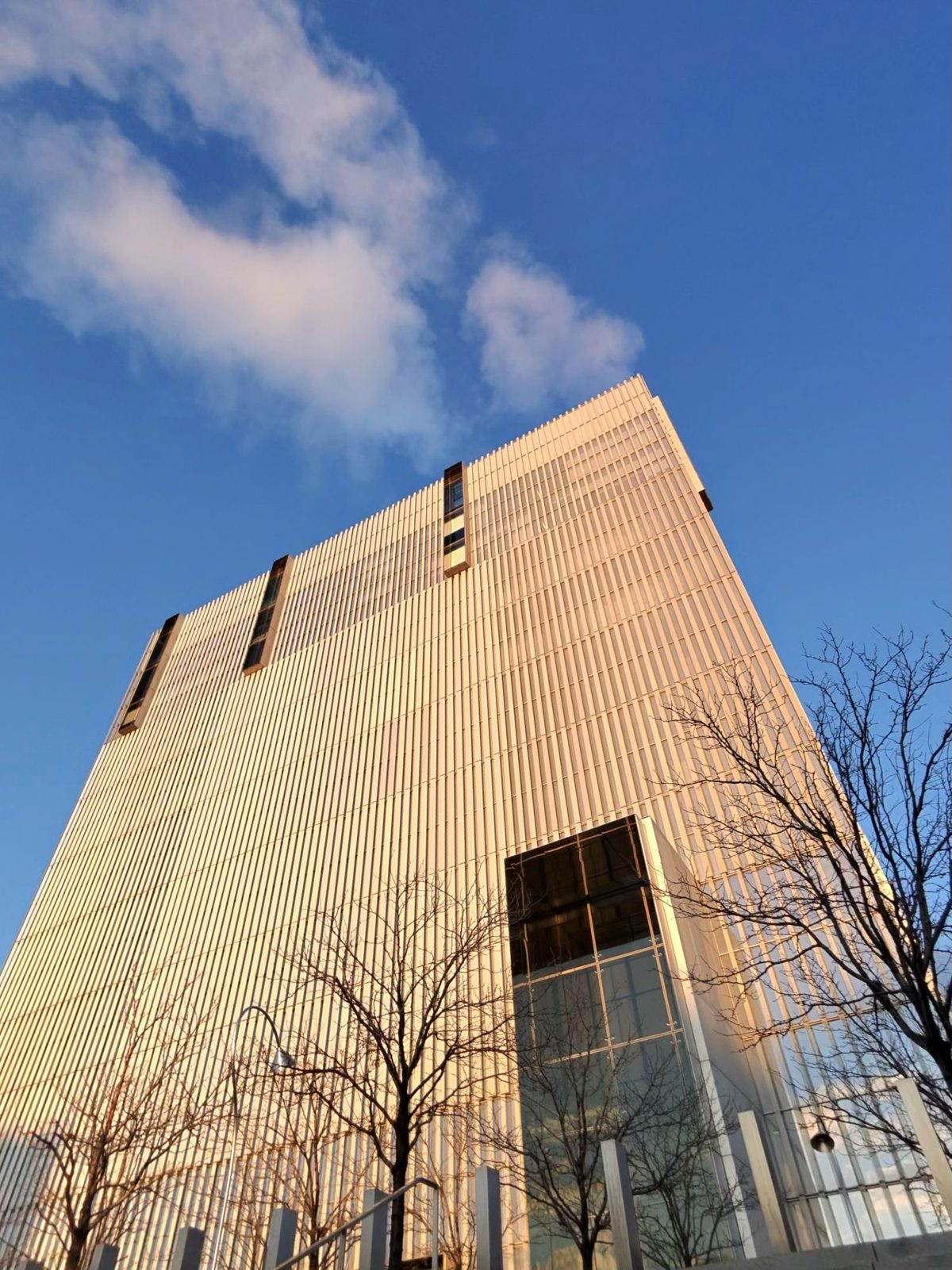 The federal courthouse in Salt Lake City against a blue sky